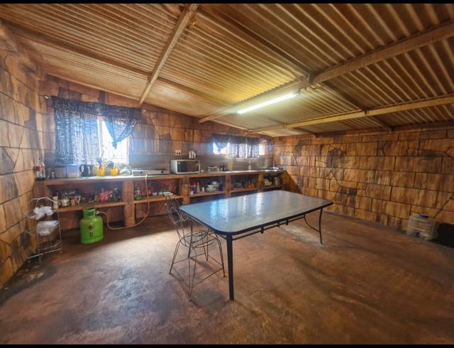 7 BEDROOM GUEST HOUSE FOR SALE IN DIBENG